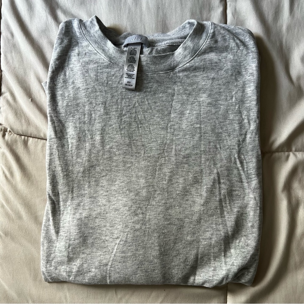 Skims Gray Loose fitting long sleeve size XS